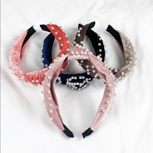 LAST ONE Velvet Pearl Knotted Headband - Pink - Picture 2 of 5